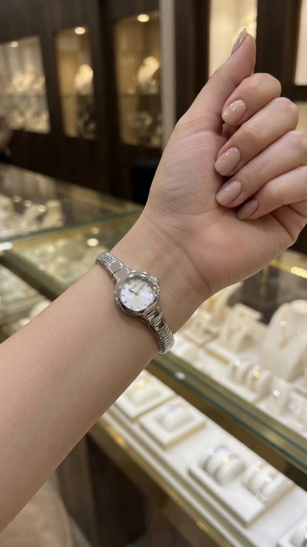Montre femme